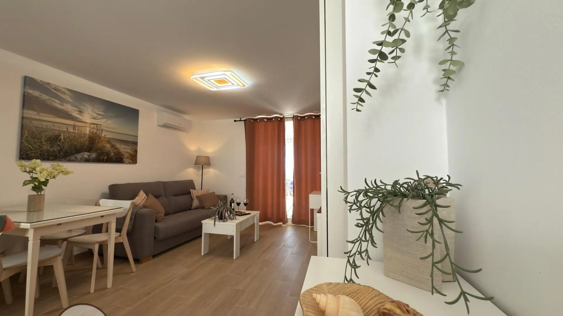 Casa Carmen Y Paco Playa Apartment Benalmadena Spain